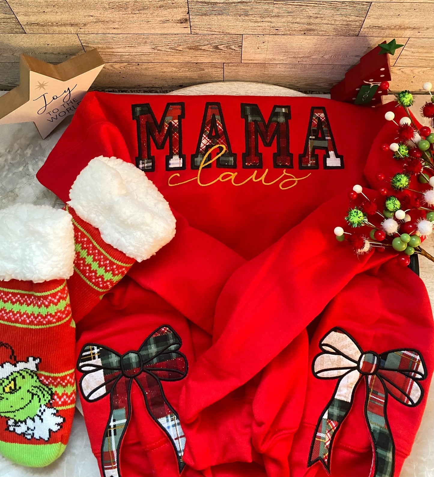 "MAMA CLAUS" Embroidered Sweatshirt